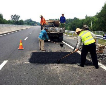 Lĩnh vực bảo trì đường bộ