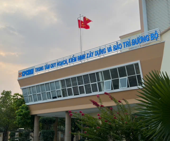 Hồ sơ năng lực và Cơ cấu tổ chức